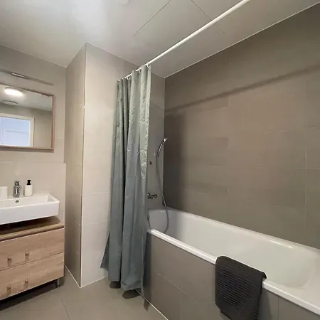 Sag Sky Park Castle Wiev Free Parking Free Wifi براتسيلافا