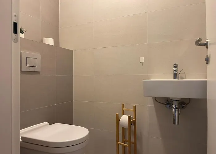 Sag Sky Park Castle Wiev Free Parking Free Wifi