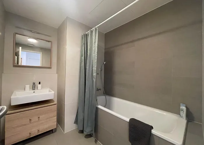 Sag Sky Park Castle Wiev Free Parking Free Wifi ברטיסלאבה