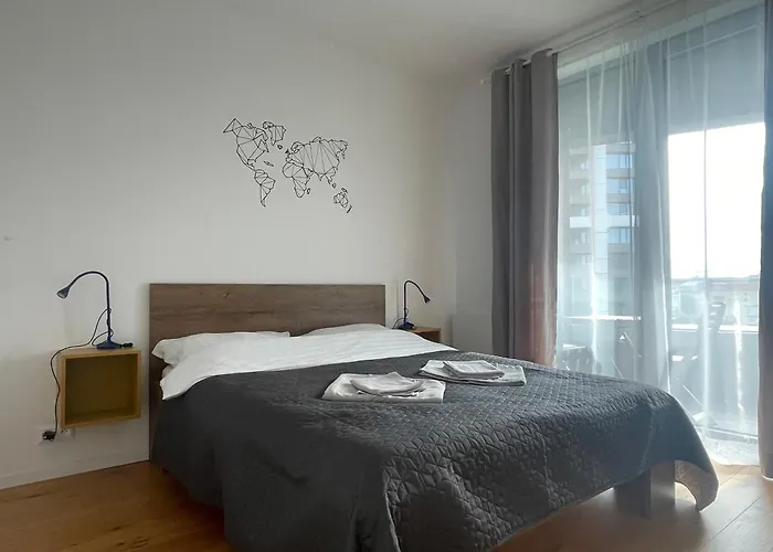 Sag Sky Park Castle Wiev Free Parking Free Wifi דירה *