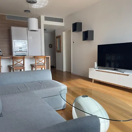 Appartamento Sag Sky Park Castle Wiev Free Parking Free Wifi Bratislava